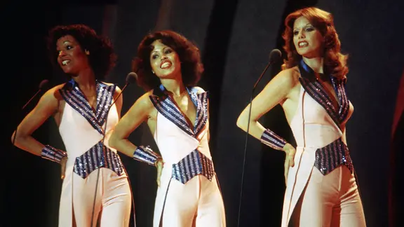 Die deutsche Gruppe Silver Convention bei bei einem Auftritt im Mai 1977.