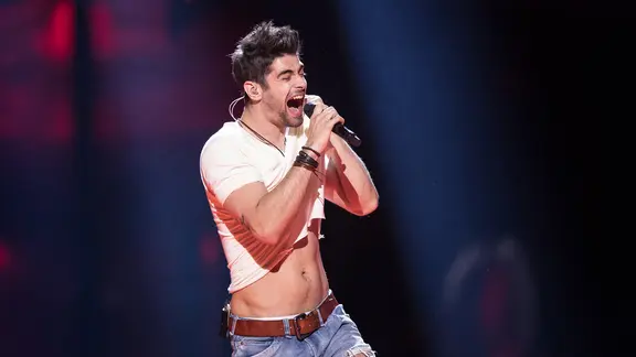 Freddie aus Ungarn auf der ESC Bühne.