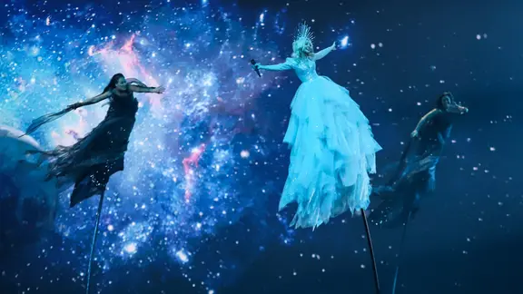 Für Australien steht Kate Miller-Heidke mit "Zero Gravity" auf der ESC-Bühne.