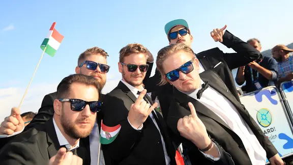 AWS auf dem roten Teppich in Lissabon.