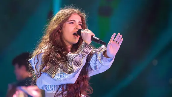 Armeniens Sängerin Maléna bei der ersten Probe zum Junior ESC 2021 in Paris.