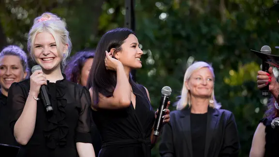 S!sters in der Deutschen Botschaft