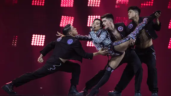 Die Sängerin Chanel auf der ESC-Bühne in Turin.