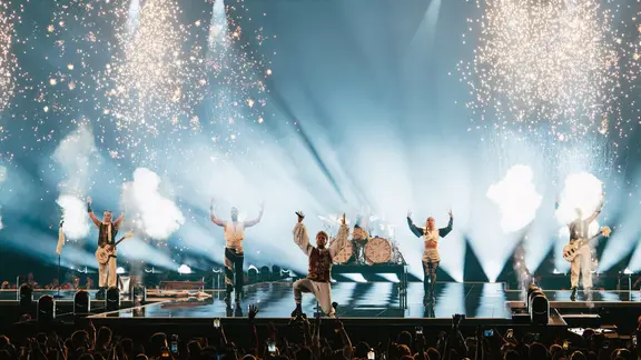 Baby Lasagna auf der ESC-Bühne in Malmö.