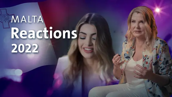 Sängerin Emma Muscat aus Malta mit Jane Comerford.