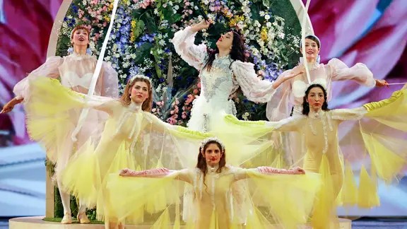 Für Griechenland steht Katerine Duska Eliot mit "Better Love" auf der ESC-Bühne.