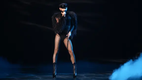 Conchita Wurst auf die ESC-Bühne.
