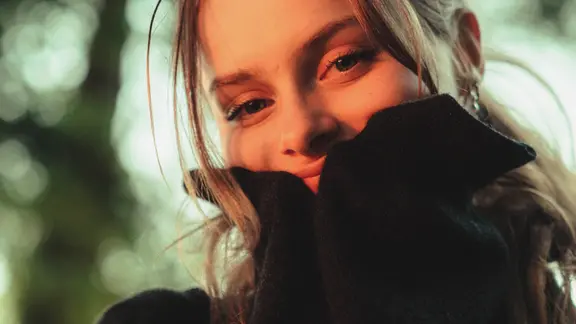 Die 20-jährige Sängerin Leona.