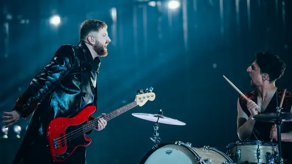Die aserbaidschanische Band "Mamagama" auf der Bühne in Basel 