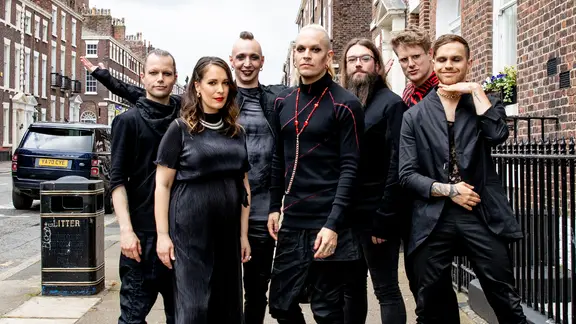 Lord Of The Lost mit Alina Stiegler und Stefan Spiegel beim ESC 2023 in Liverpool.