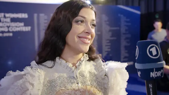 Katerine Duska im Backstage-Bereich des ESC 2019 in Tel Aviv.