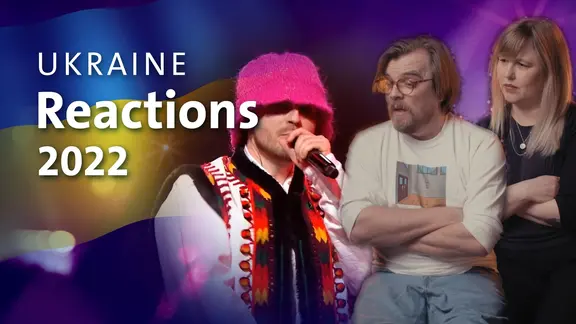 Das Kalush Orchestra aus der Ukraine mit Nilz Bokelberg und Maria Lorenz-Bokelberg.