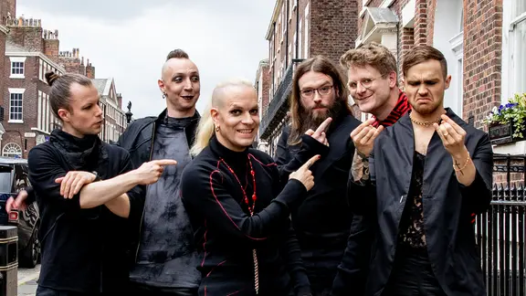 Lord Of The Lost mit Stefan Spiegel beim ESC 2023 in Liverpool.